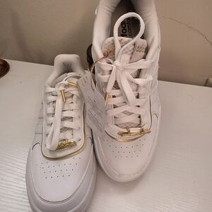 Adidas Women's Postmove SE Size 6 Wuth Tags! New! No Box!